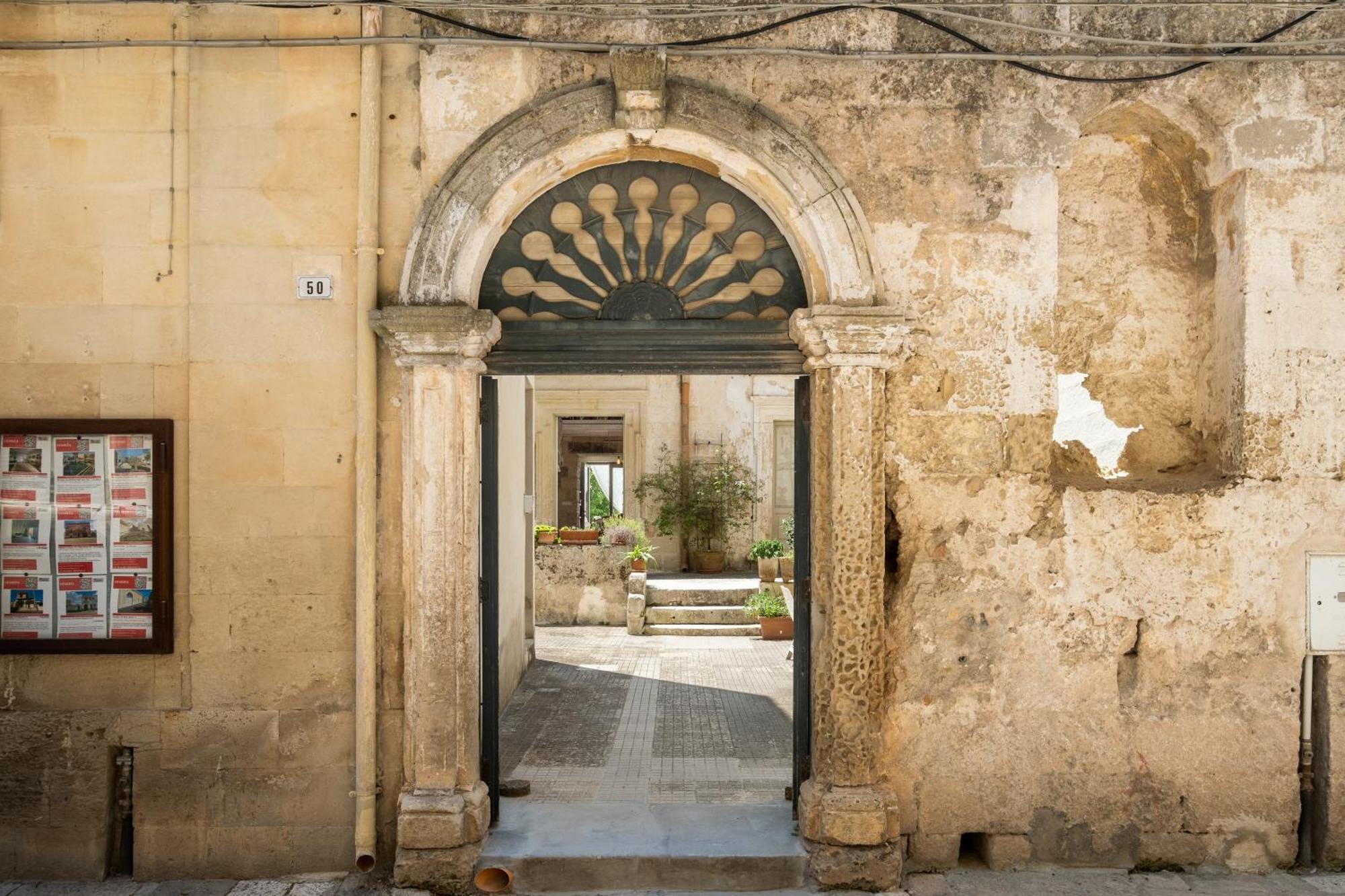 La Dimora Elia' Muro Leccese Exterior foto